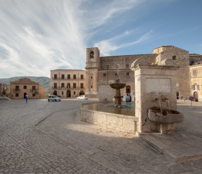 Palazzo Adriano, uno scorcio del borgo sicano